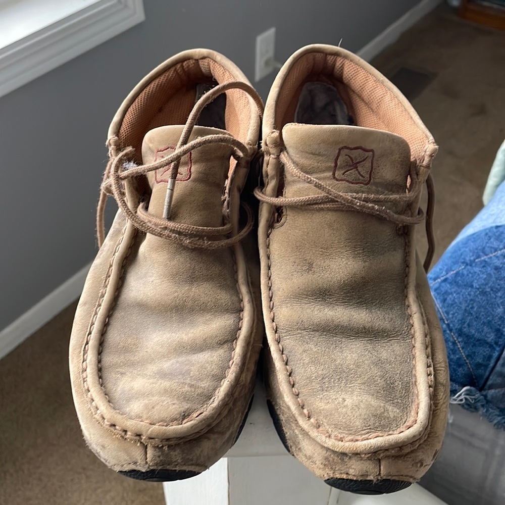 Twisted X mocs